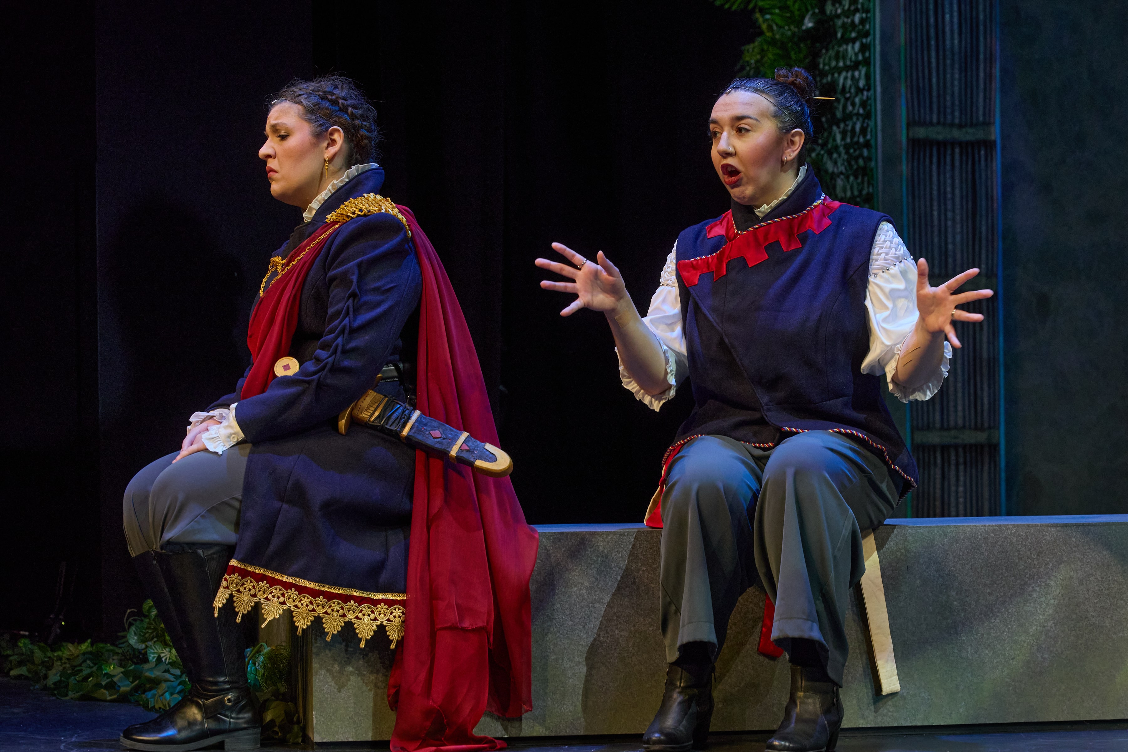 Gonzala jazz hands and Alonsa